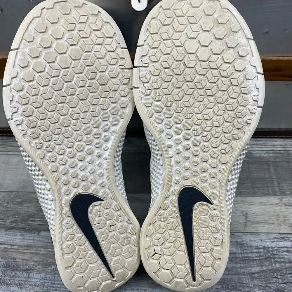 Nike flywire sneakers